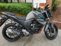 Yamaha FZS FI V2